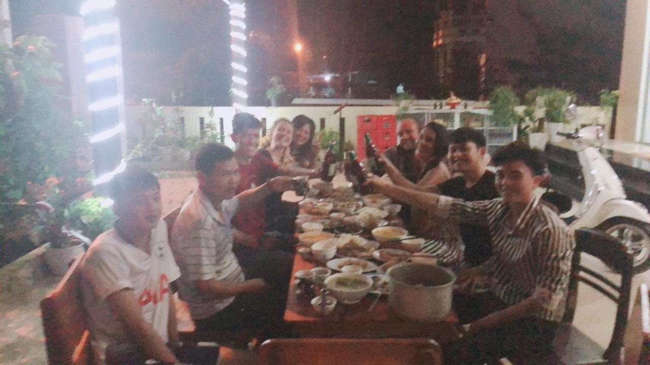 Applebee'S Homestay Phong Nha Bagian luar foto